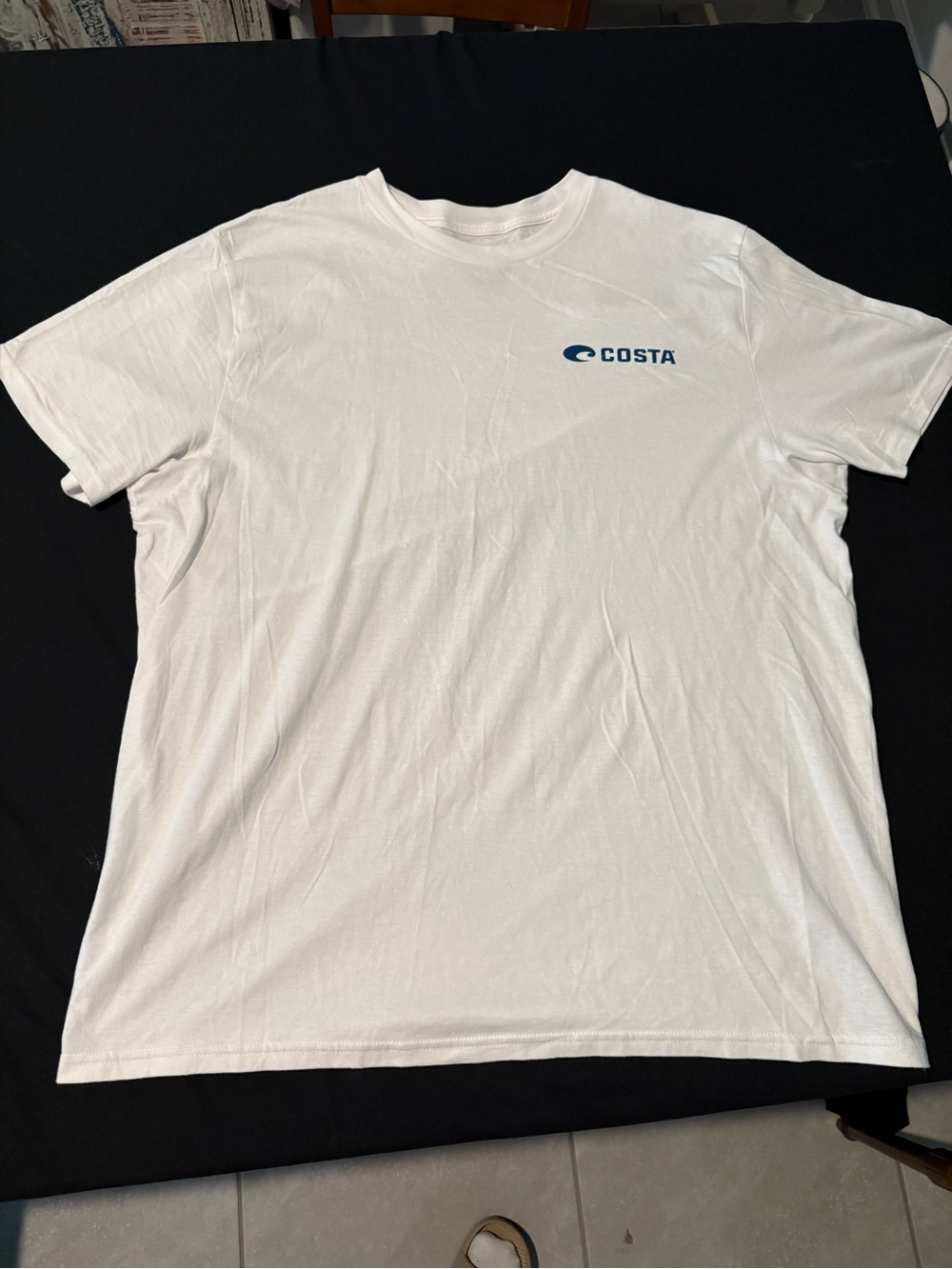 Costa Del Mar Fishing Men’s White Short Sleeve Blue Logo Print T Shirt, Like New